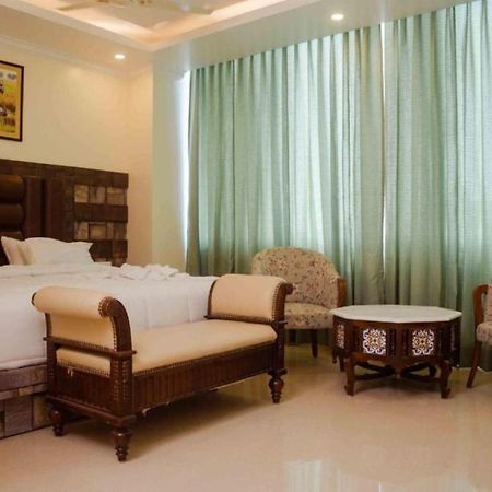 Hotel Grand Lotus Dimāpur Εξωτερικό φωτογραφία